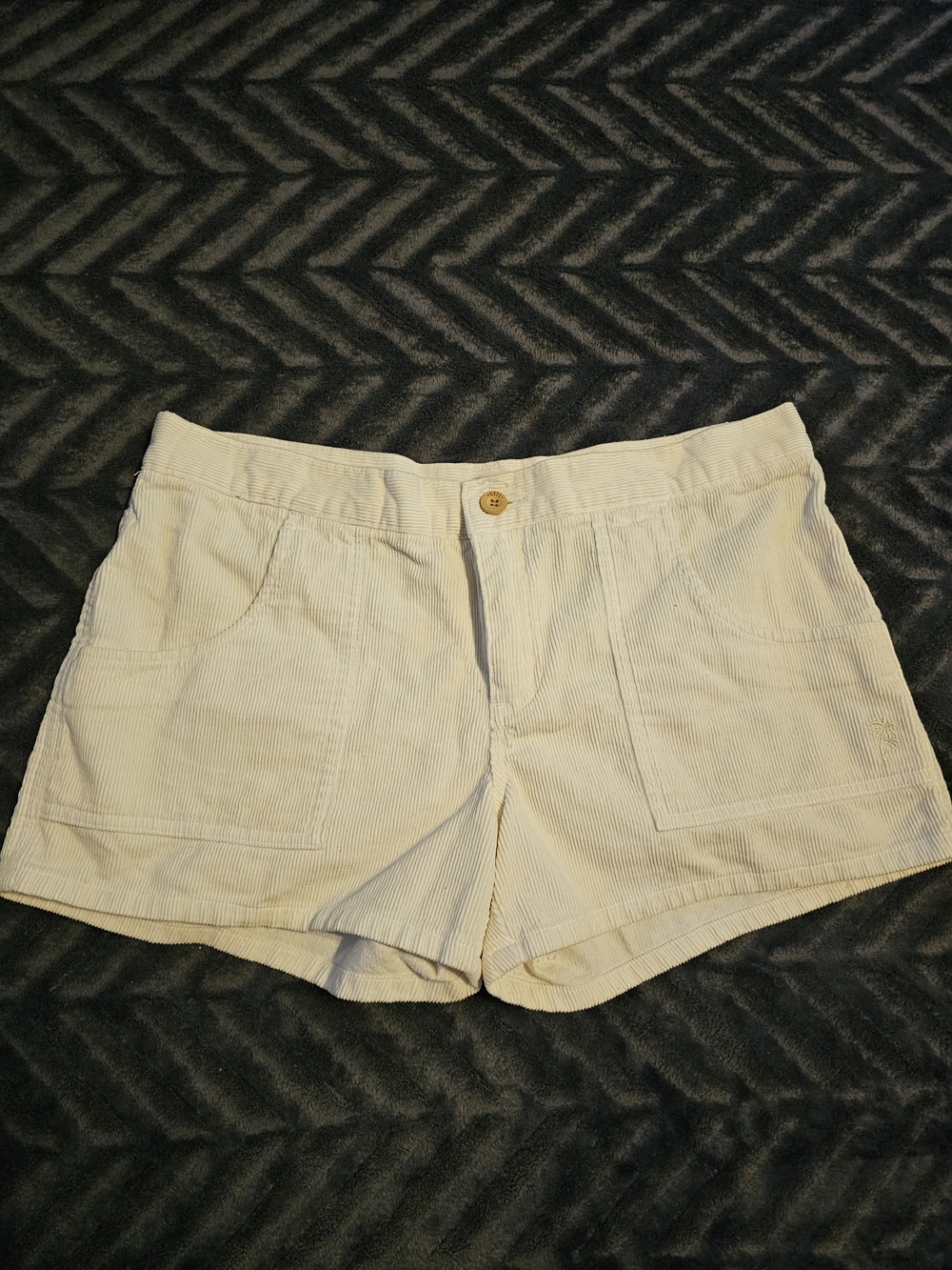 Life Is Good Women’s White Corduroy Shorts Casual Summer
